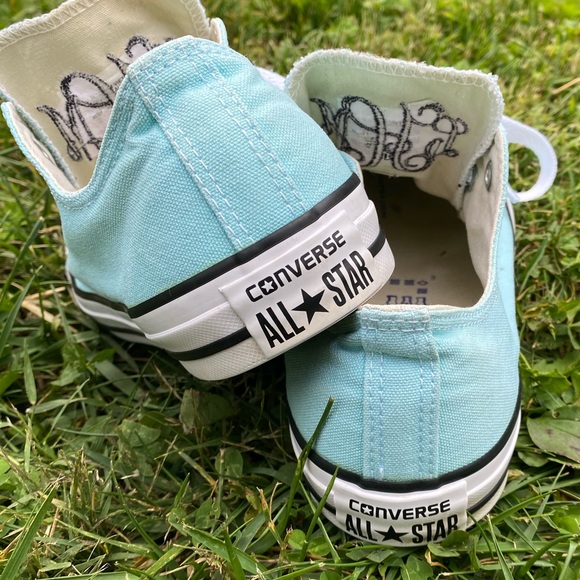 Monogrammed chucks💗 - Picture 5 of 7
